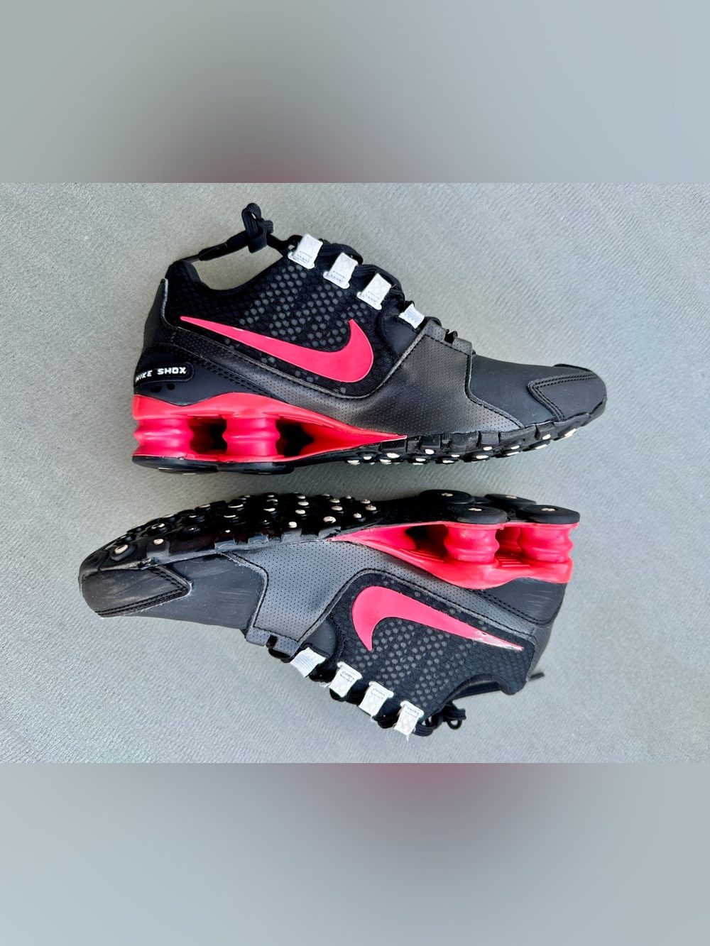 Nike Shox Avenue Womens Running Shoes Sneakers Black/Red  Leather Sz 6.5